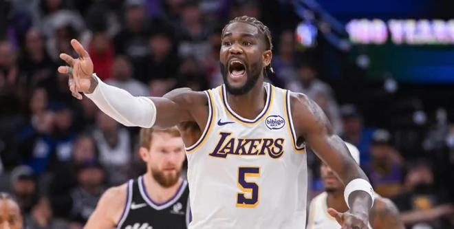 东契奇准绝杀+里弗斯关键罚球助湖人险胜掘金