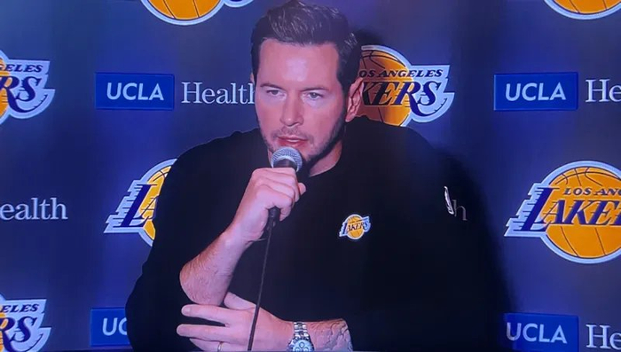 湖人100-92力克火箭 雷迪克盛赞里弗斯艾顿防守策