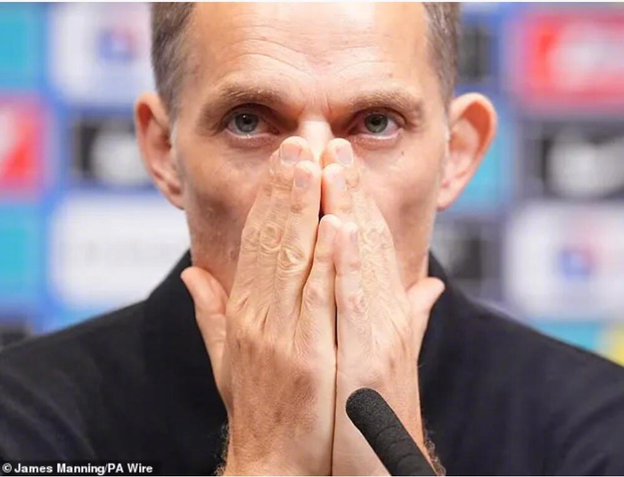 英格兰教练组瞄准阿森纳体系 图赫尔力推阿尔特