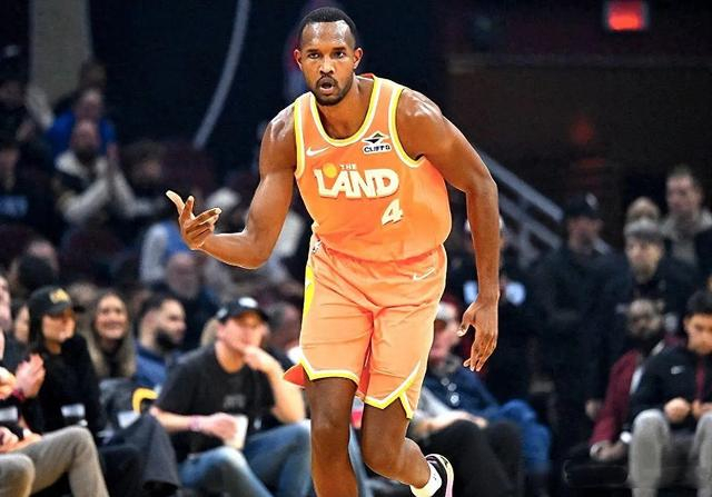 莫布利复出+哈登加盟 骑士冲击总冠军