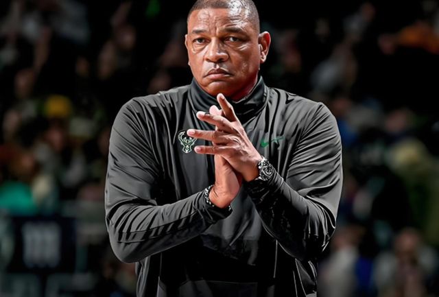 雄鹿结束三年执教生涯 解雇里弗斯开启选帅新程